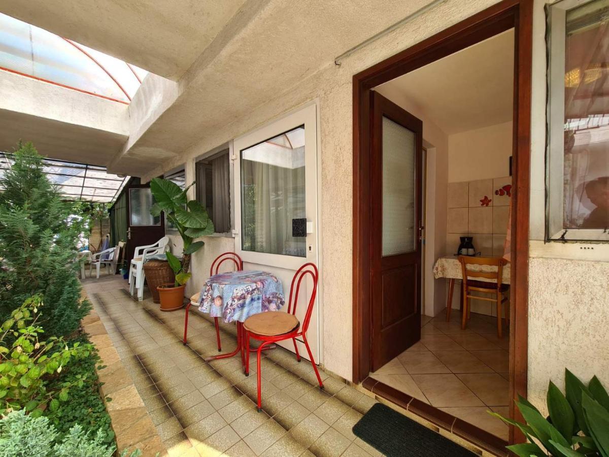 App & Rooms Rovinj 1068 Exterior photo